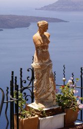 Aphrodite statue